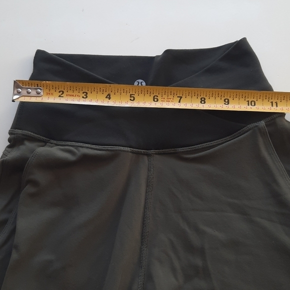 Lululemon 2 Sunset Salutation Crop Fatigue green - Picture 13 of 14